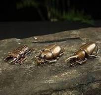 Amazon.com: 3 modelos de bronce antiguo escarabajos macizos ...