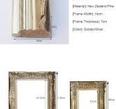 Cadre photo en bois baroque antique doré de luxe, affichage ...