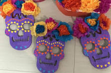Calaveras decoradas para fiesta mexicana de coco Disney ...