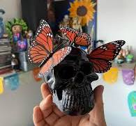 Algo diferente. Calaveras de ziña, terminación con resinas y ...