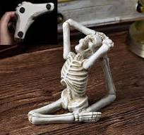 Amazon.com: Figura de calavera de yoga, esqueletos, estatuas ...