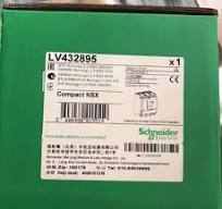 SCHNEIDER LV432895 Circuit Breaker NEW