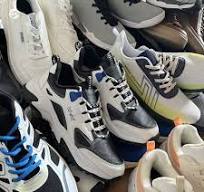 Premium Men's Second-Hand Leather Shoes for Business Formal Occasions Mixed  Styles Random Delivery Minimum Order Quantity 25kg