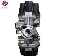China Air Dryer Multi Circuit Protection Valve 9347050050 for Truck and Bus