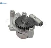 YM129900-32000 Komatsu oil pump assy