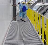 Fiberglass Grating - Molded FRP Grating