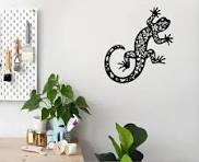 lizard decor sold on Temu United States