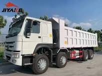 Sinotruk HOWO Dump Truck Euro 2 371HP 8X4 40 Ton Loading Capacity Dumping  Tipping Truck