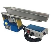 Small Electromagnetic Vibrating Feeder - 220V 3000RPM ...