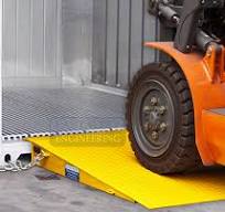 FCR65RR Forklift Reefer Ramp - 6.5T