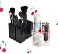 Divided Acrylic Cosmetic Organizer Directly Sale