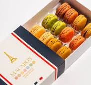 Box of 12 Macarons - Classic