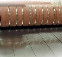 Minimizing knife deflections in coil slitting