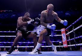 Дюбуа одолел Уордли в кровавом бою за титул WBO – 2 нокдауна ...