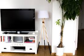 Diy Stehlampe Aus Holz Pech Schwefel Bloglovin