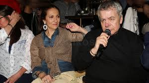 Γιάννης Πουλόπουλος: Έξαλλη η σύζυγός του! | Melodikos.gr