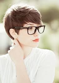 Hipster Frisur Damen Kurzhaarschnitt Madchen Frisuren Kurz Kurzhaarfrisuren Frisuren Kurz