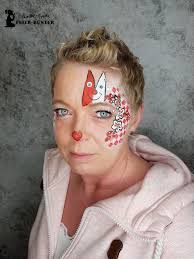Pin Von Miriam Schneider Auf Karnevalskostume In 2020 Mit Bildern Rot Weiss Schminken Karneval Karneval Schminken Karnevalsschminke