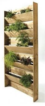 Deco Jardin Terrasses Et Balcon La Nouvelle Collection Outdoor De Castorama Pot De Fleurs Pour Balcon Fleurs Balcon Et Jardinieres Verticales