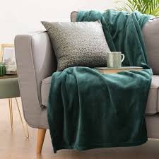 Plaid Vert Emeraude 130x180 Maisons Du Monde Canape Vert Rideau Vert Couverture Verte