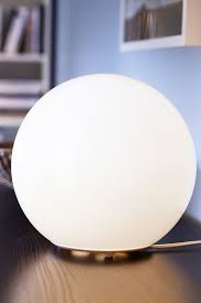 20 Lampes Boules Qui Vont Vous Rendre Completement Maboules Lampe Boule Lampe Lamp
