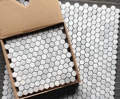Trendige Sechseckige Fliese Deko Ideen Zu Designs Und Farben Designs Farben Fliese Ideen Sechseckige Carrelage Hexagonal Mosaique En Marbre Carrelage
