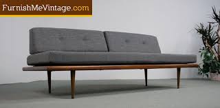 Mid Century Modern Danish Style Platform Daybed Danish Mid Century Modern Furniture Modern Retro Furniture Platform Daybed