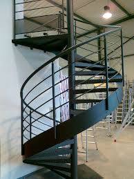 Lovely Montage Escalier Colimacon Brico Depot Escalier En Colimacon Escalier Escaliers Ronds