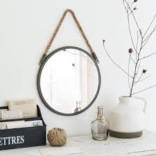 Specchio Rotondo In Metallo 30 Cm Maisons Du Monde Miroir Metal Miroir Rond Maison Du Monde