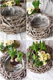 Diy Fruhlingskorb Naturlich Dekoriert Mrs Greenery Naturlich Dekorieren Fruhlingsdekoration Fruhlings Dekoration