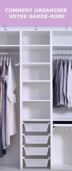Votre Penderie De Reve Est A Portee De Main Alors Que Vous Vous Appretez A Mettre De Cote Les Vetements D Rangement Dressing Rangement Maison Idee Rangement