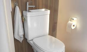 Un Wc Econome 2 En 1 Lave Main Toilette Amenagement Toilettes Et Deco Toilettes