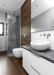 Kleines Bad Einrichten 51 Ideen Fur Gestaltung Mit Dusche Bad Einrichten Badezimmer Skandinavisches Badezimmer