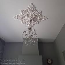 Een Prachtig 4 Delig Klassiek Ornament Van Gips Ornamenten Ornament Plafond Plafonddesign Gipsornamenten Gipsornament Hetsch In 2020 Ornament Rozetten Plafond
