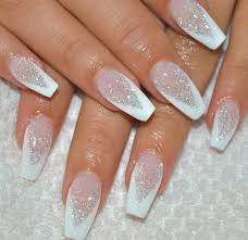 French Manikure Weiss Spitz Glitzer Elegant Nageldesign Nail Design Winter Elegantes Nageldesign Nageldesign Ideen French Manikure