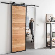 Une Porte Coulissante Style Indus Porte Coulissante Bois Porte Coulissante Deco Porte Interieure