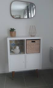 Une Etagere Hyper Tendance Pour Un Petit Prix Petit Meuble Rangement Meuble A Cases Meuble Case Ikea