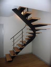 Escalier En Metal Marches En Bois Limon Central Debillarde Avec Double Quart Tournant Escalier En 2020 Escalier Metallique Idees Escalier Escalier
