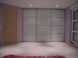 Placard Ikea Porte Placard Ikea Porte Placard Sur Placard Porte Portes Coulissantes Ikea Coulissante Chambre Avec Dressing Armoire Sur Lapeyre Pax In 2020