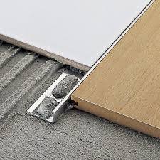 Profil De Finition Pour Carrelage En Pvc En Laiton En With Profile Parquet Carrelage Carrelage Barre De Seuil Carrelage Carrelage Parquet