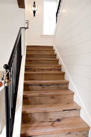 Relooker Un Escalier Avec Des Palettes Bois Escalier Carrelage Escalier Bois Renovation Escalier Bois
