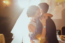 Event Und Hochzeits Dj Fur Regensburg Professionelle Djs Fur Gehobene Anspruche Dj Hochzeit Regensburg