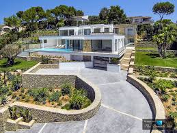 6 6 Million Luxury Villa S29 Santa Ponsa Mallorca Spain The Pinnacle List Luxury Villa Mansions Luxury Estate