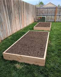 Comment Construire Un Lit De Jardin Sureleve Comment Construire Jardin Sureleve Typesofgardensra Jardin Sureleve Jardins Potagers Soulevees Lit De Jardin