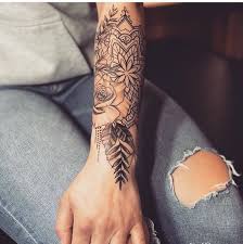 1001 Super Coole Arm Tattoos Auf Einen Blick Tattoo Unterarm Frau Blumen Tattoo Arm Frau Blumen Tattoos Frauen Arm