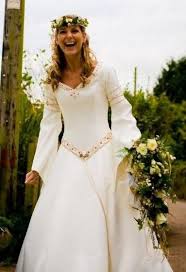 Guenivere Renaissance Wedding Dresses Viking Wedding Dress Medieval Wedding