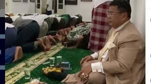 Ekspresi Hotman Paris Disebut Lucu Polos Saat Tunggu Para Kyai Salat Begini Reaksi Sang Pengacara Tribun Solo