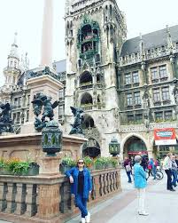Munchen Marienplatz Rathaus Ratusz Rathaus Monachium Munchen Walk Spazi Spacer Marienplatz Monachium Munchen Altstadt Urlaubsreisen Urlaub Reisen