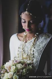 Rustic Sri Lankan Outdoor Wedding In Melbourne Puba Devin Buddhist Wedding Wedding Saree Wedding