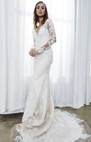 Elisa Kelly Faetanini Fitted Wedding Dress Wedding Dress Long Sleeve Fit And Flare Wedding Dress